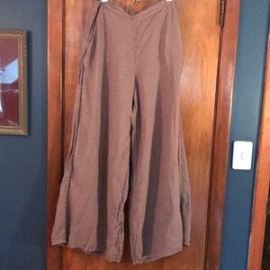 Linen wide legged pants